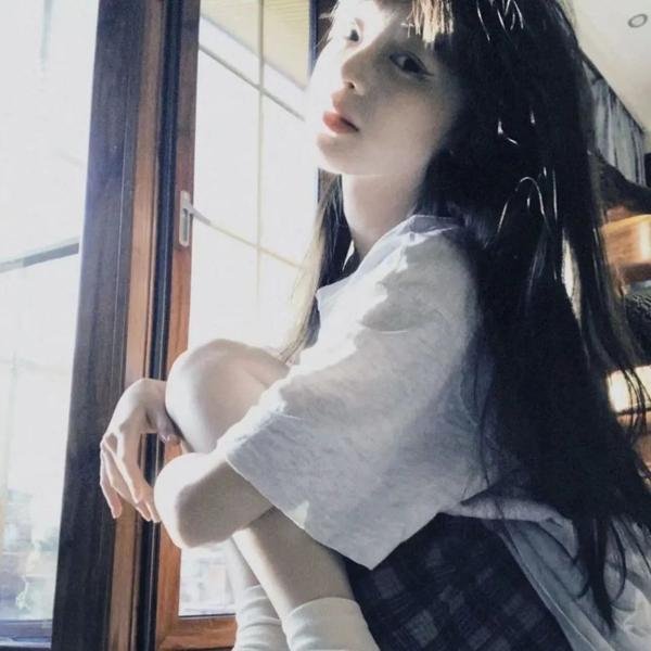 美德加·艾维斯